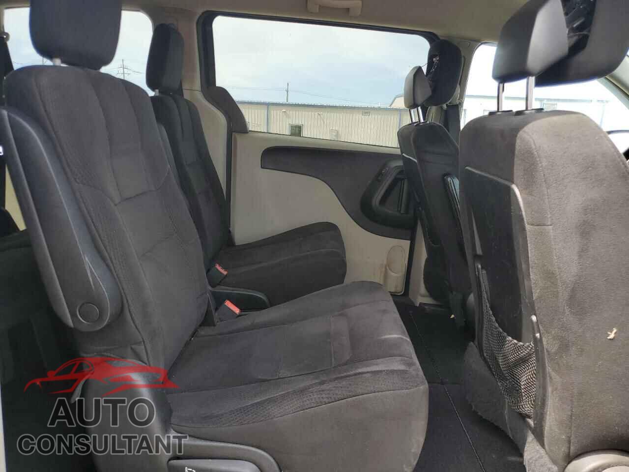DODGE CARAVAN 2011 - 2D4RN3DG6BR750435