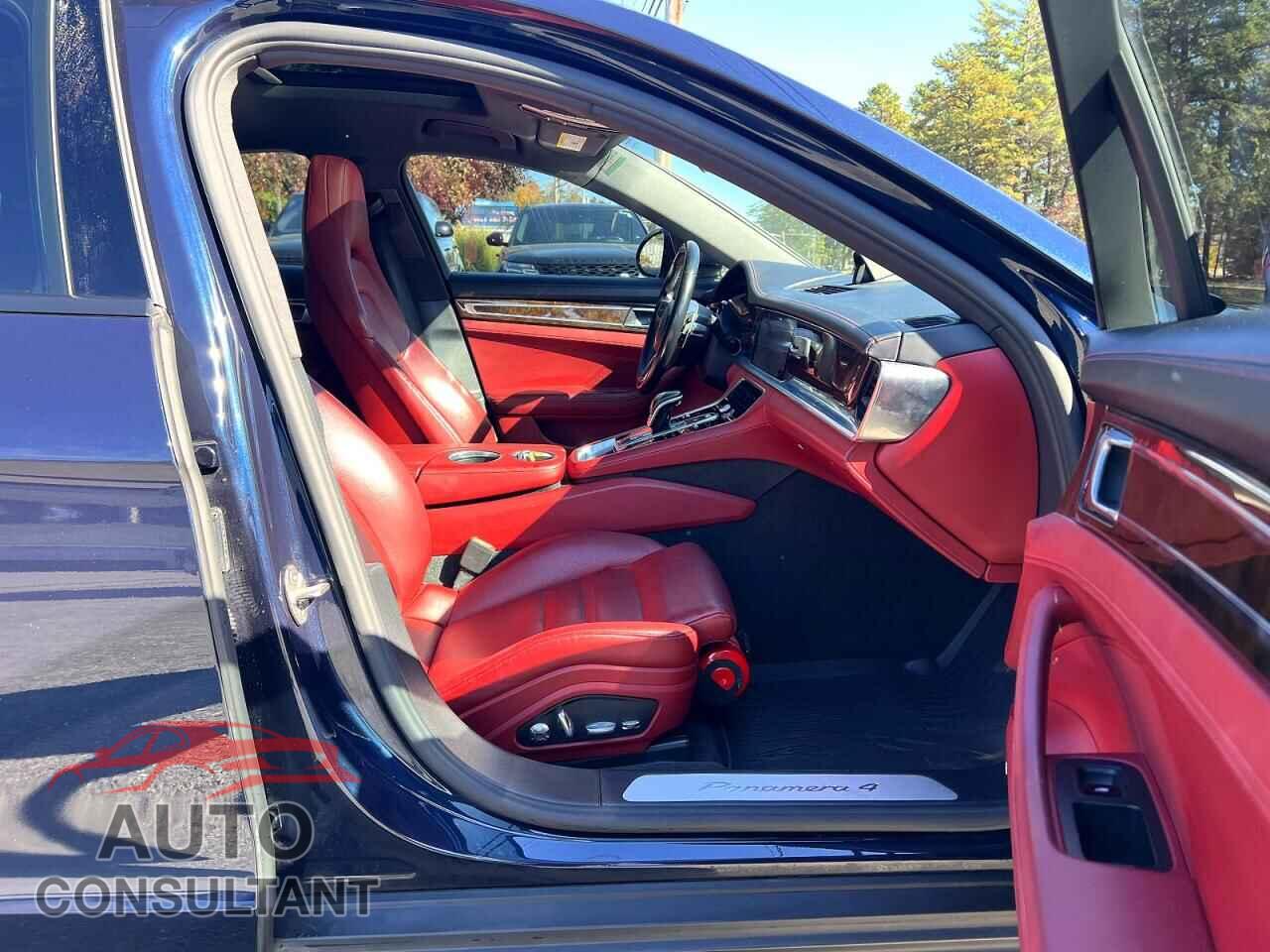 PORSCHE PANAMERA 2018 - WP0AA2A72JL100268