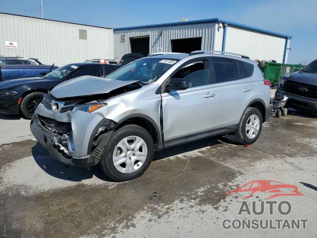 TOYOTA RAV4 2015 - JTMZFREV2FJ049203