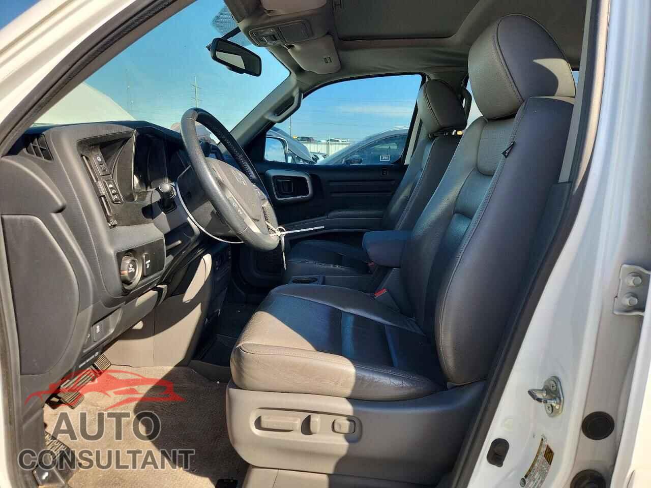 HONDA RIDGELINE 2013 - 5FPYK1F50DB003906