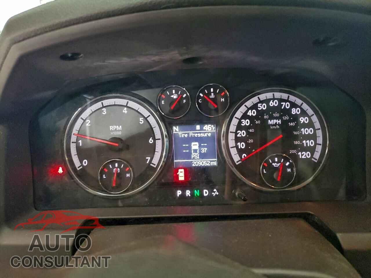 DODGE RAM 1500 2012 - 1C6RD7LT8CS153834