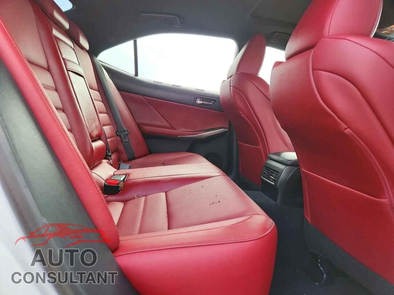 LEXUS IS 2015 - JTHCF1D20F5028839