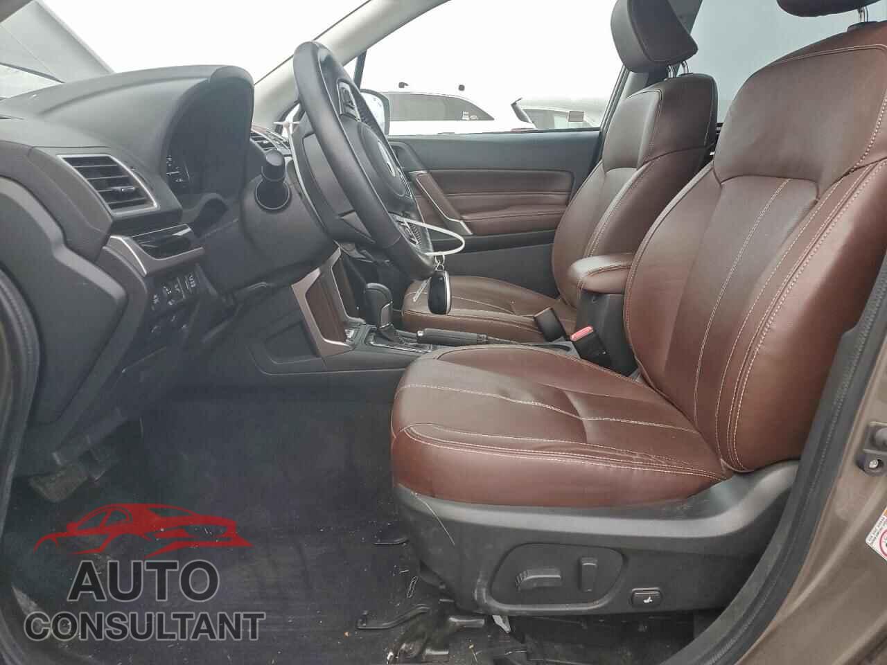 SUBARU FORESTER 2018 - JF2SJGWC7JH430516