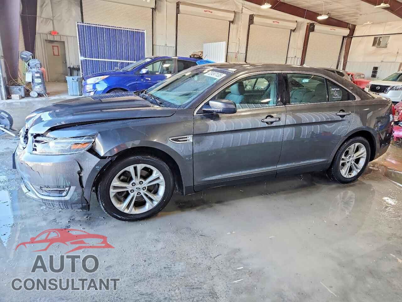 FORD TAURUS 2017 - 1FAHP2E80HG118602