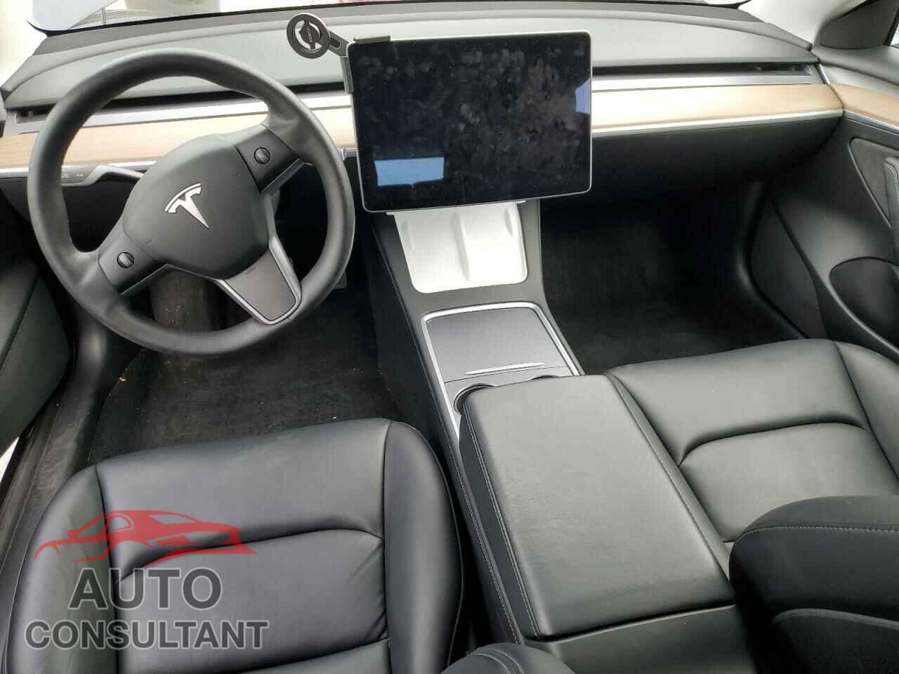 TESLA MODEL 3 2021 - 5YJ3E1EA3MF986122