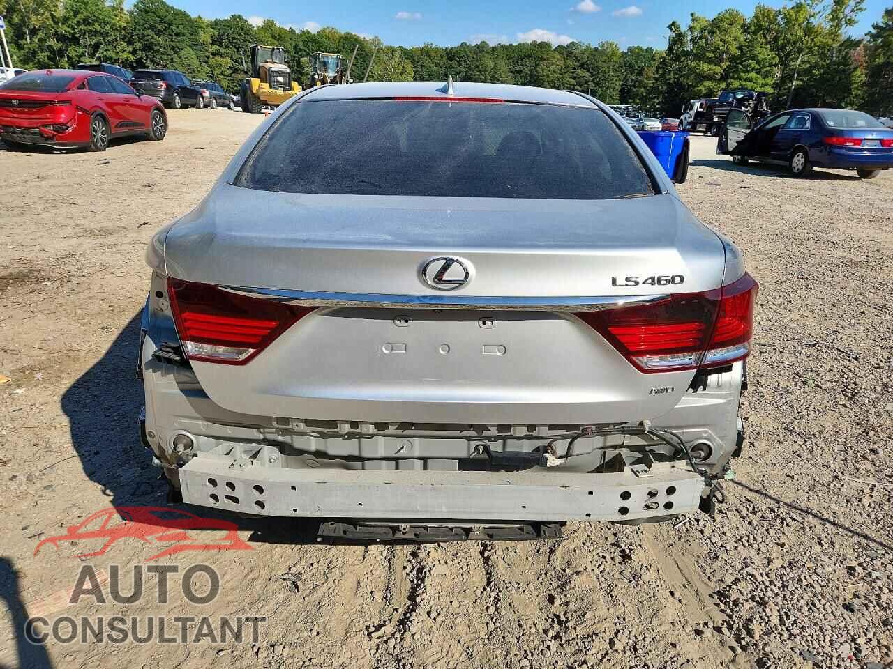 LEXUS LS460 2017 - JTHCL5EF5H5028873
