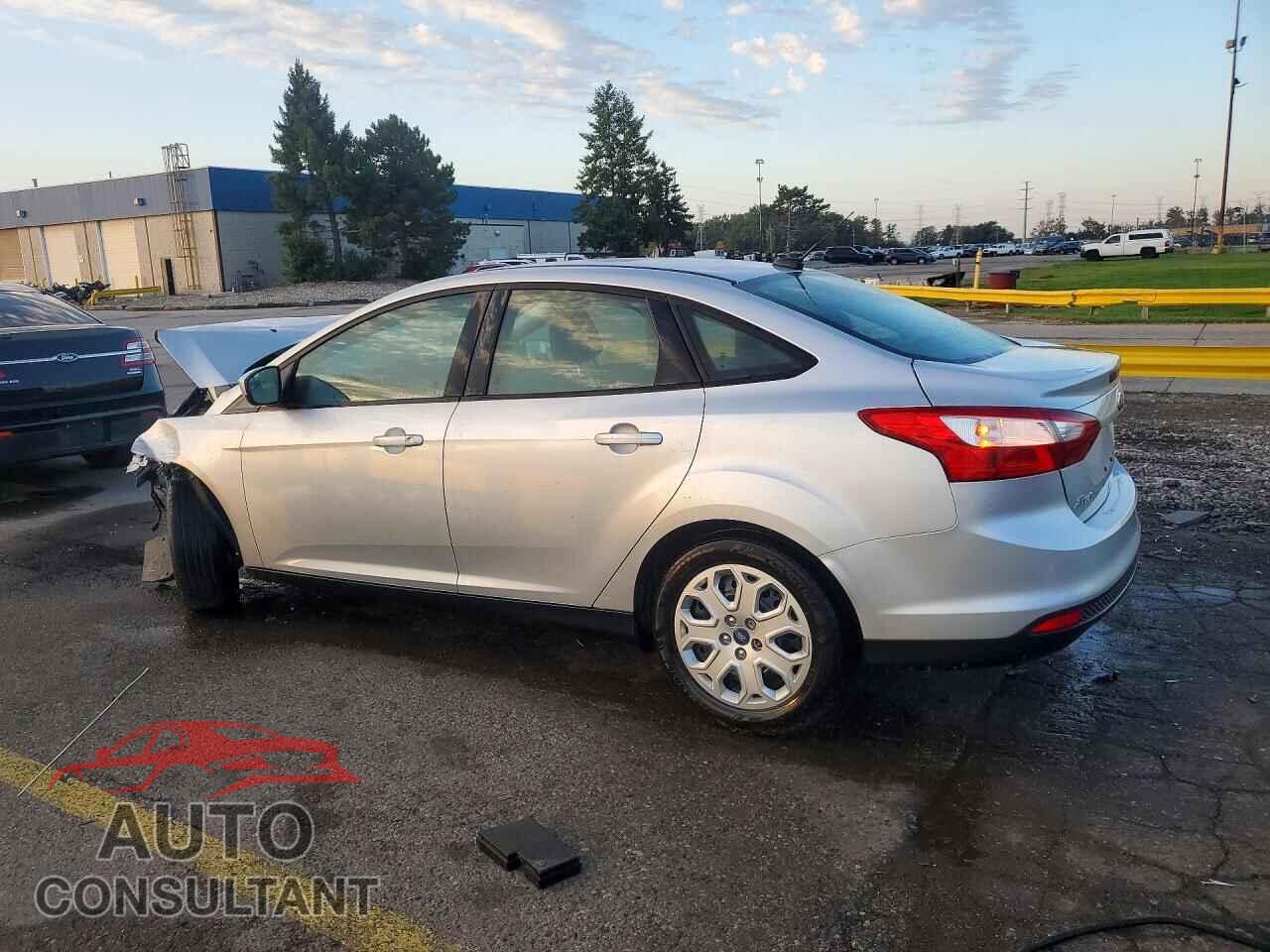 FORD FOCUS 2012 - 1FAHP3F2XCL119031