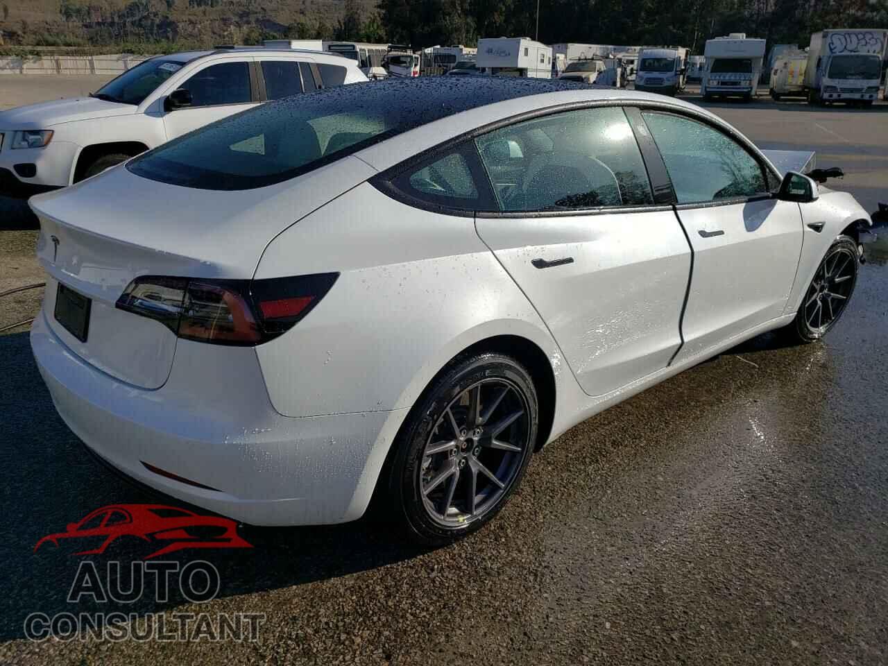 TESLA MODEL 3 2021 - 5YJ3E1EA2MF873424