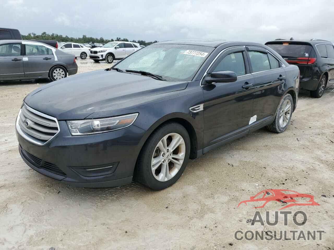 FORD TAURUS 2017 - 1FAHP2E87HG132044