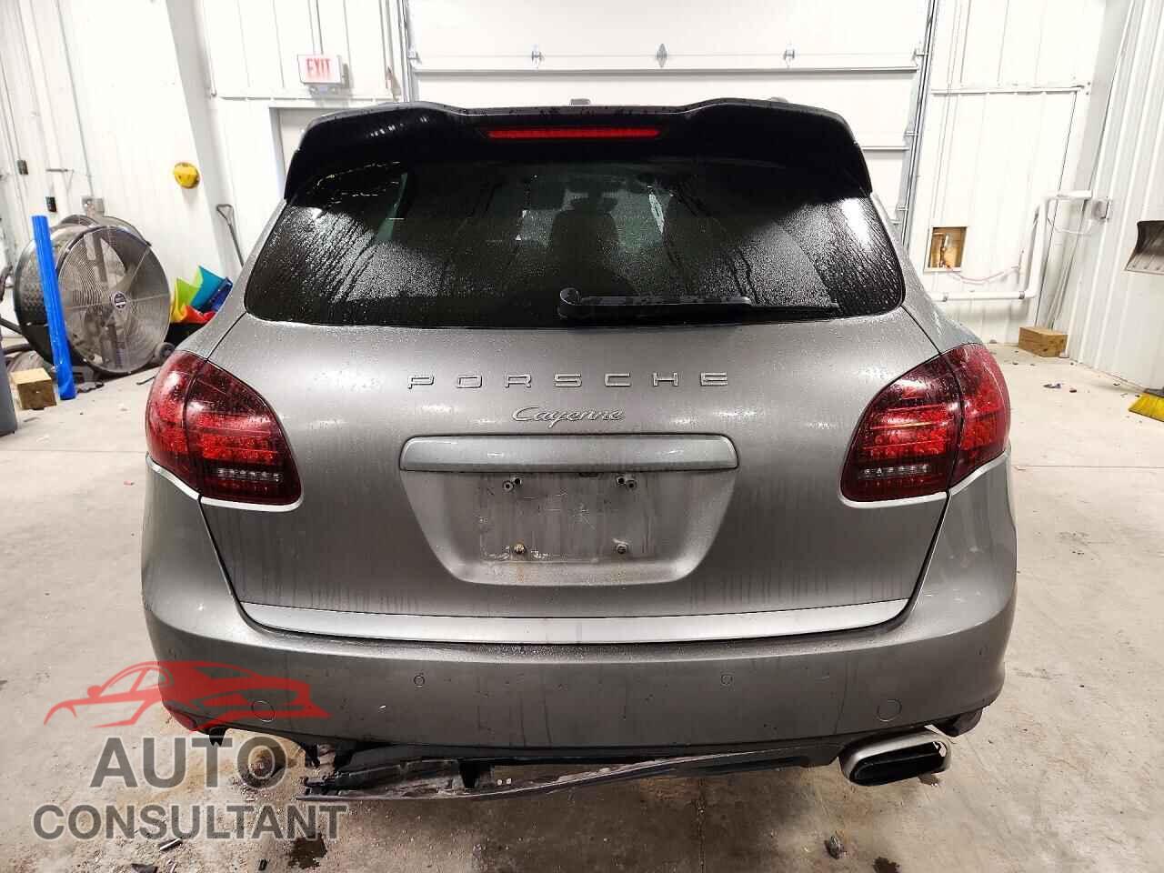 PORSCHE CAYENNE 2013 - WP1AA2A25DLA08823