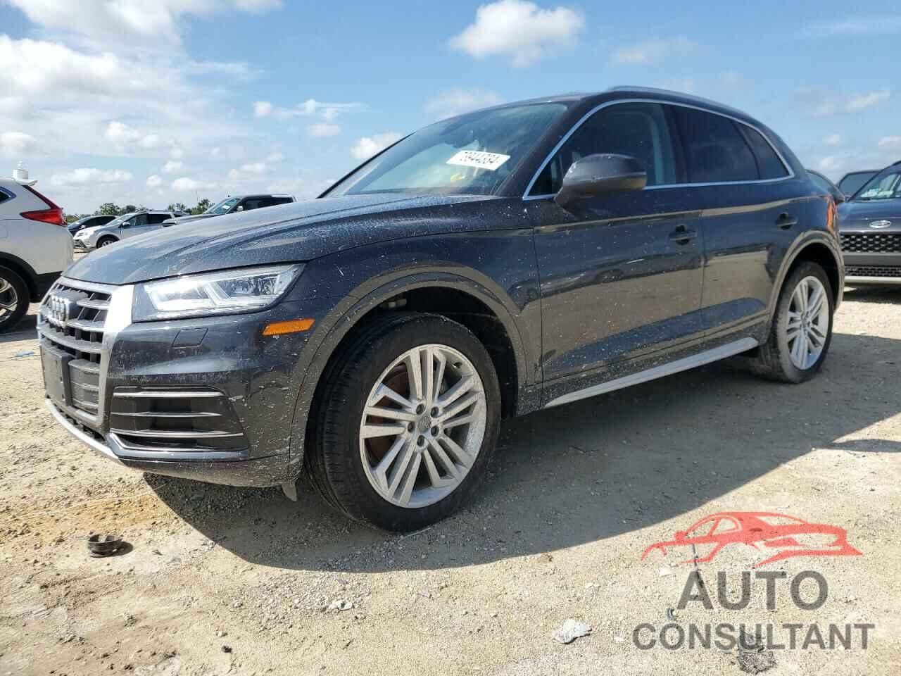 AUDI Q5 2018 - WA1BNAFY6J2145878