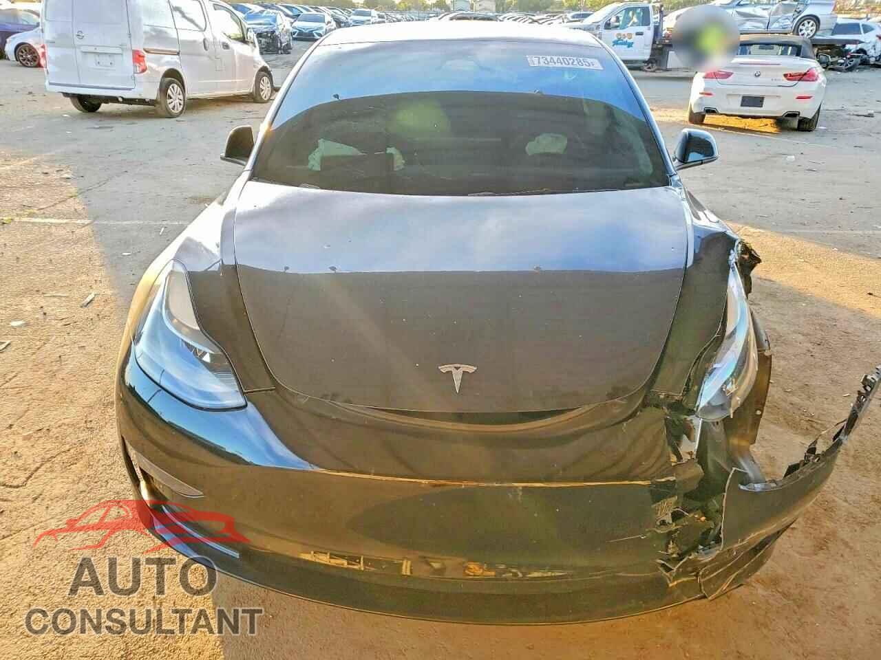TESLA MODEL 3 2023 - 5YJ3E1EA3PF590535