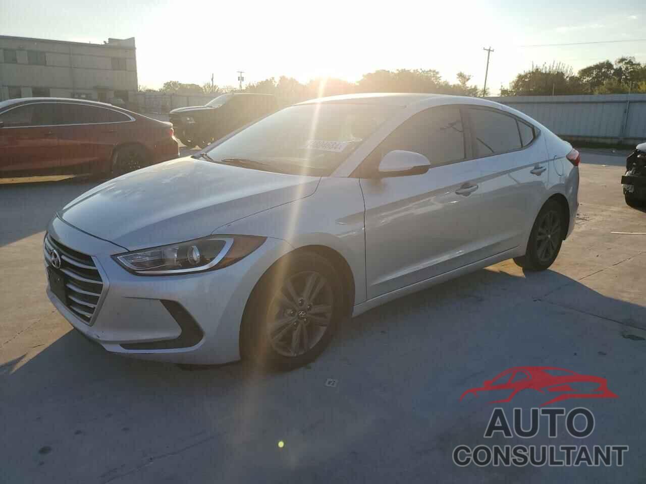 HYUNDAI ELANTRA 2018 - 5NPD84LF3JH234199