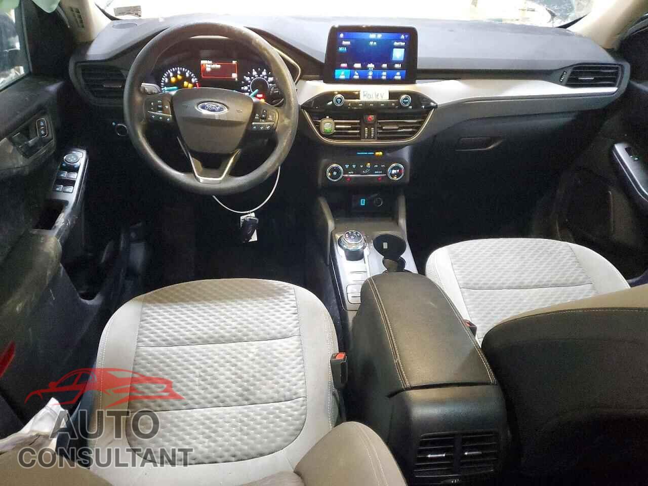 FORD ESCAPE 2020 - 1FMCU9G64LUA72456