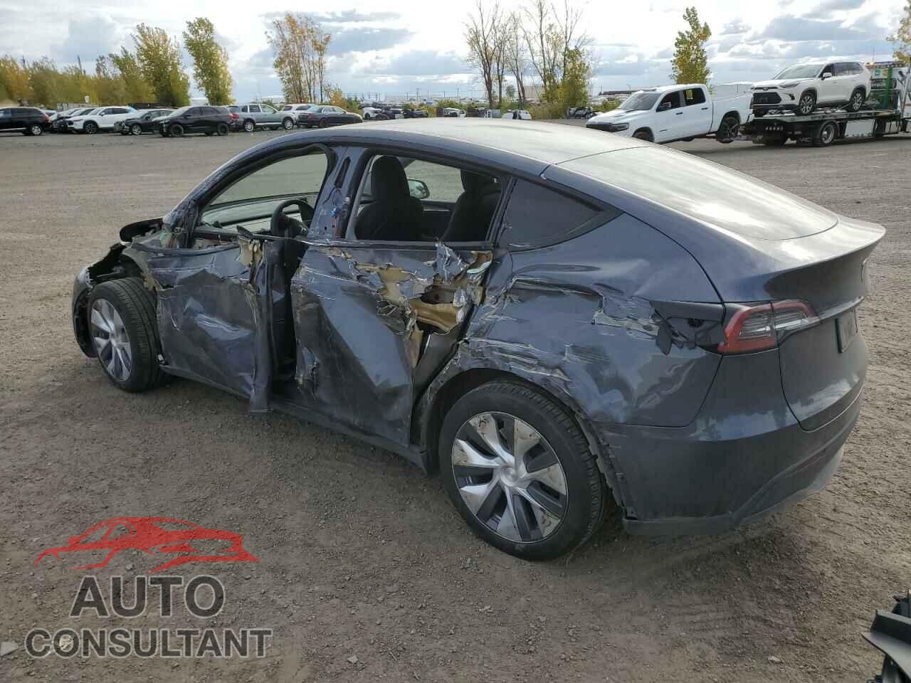 TESLA MODEL Y 2023 - LRWYGDFD1PC221127