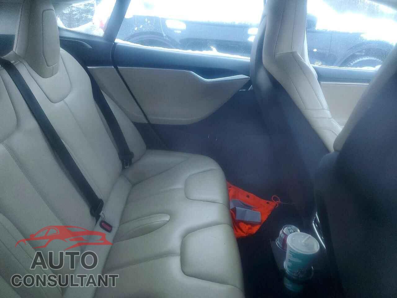 TESLA MODEL S 2016 - 5YJSA1E21GF169283