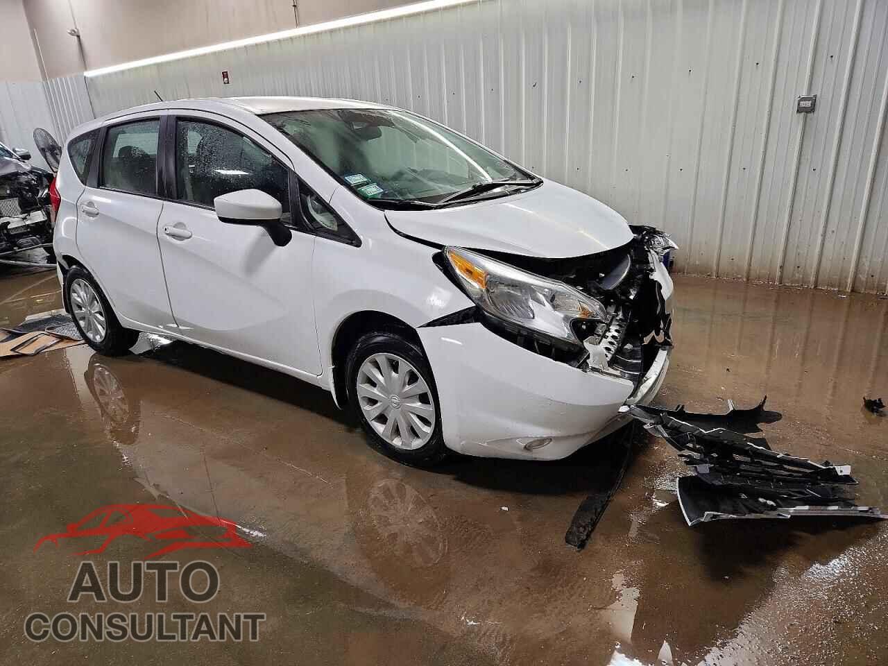 NISSAN VERSA NOTE 2015 - 3N1CE2CP1FL449043