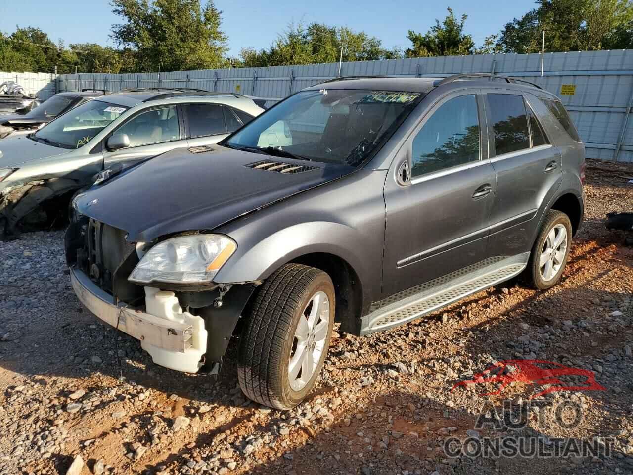 MERCEDES-BENZ M-CLASS 2011 - 4JGBB8GB8BA693708