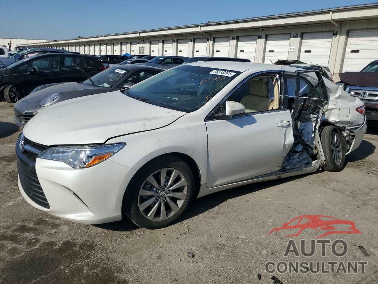 TOYOTA CAMRY 2016 - 4T1BF1FK0GU243814
