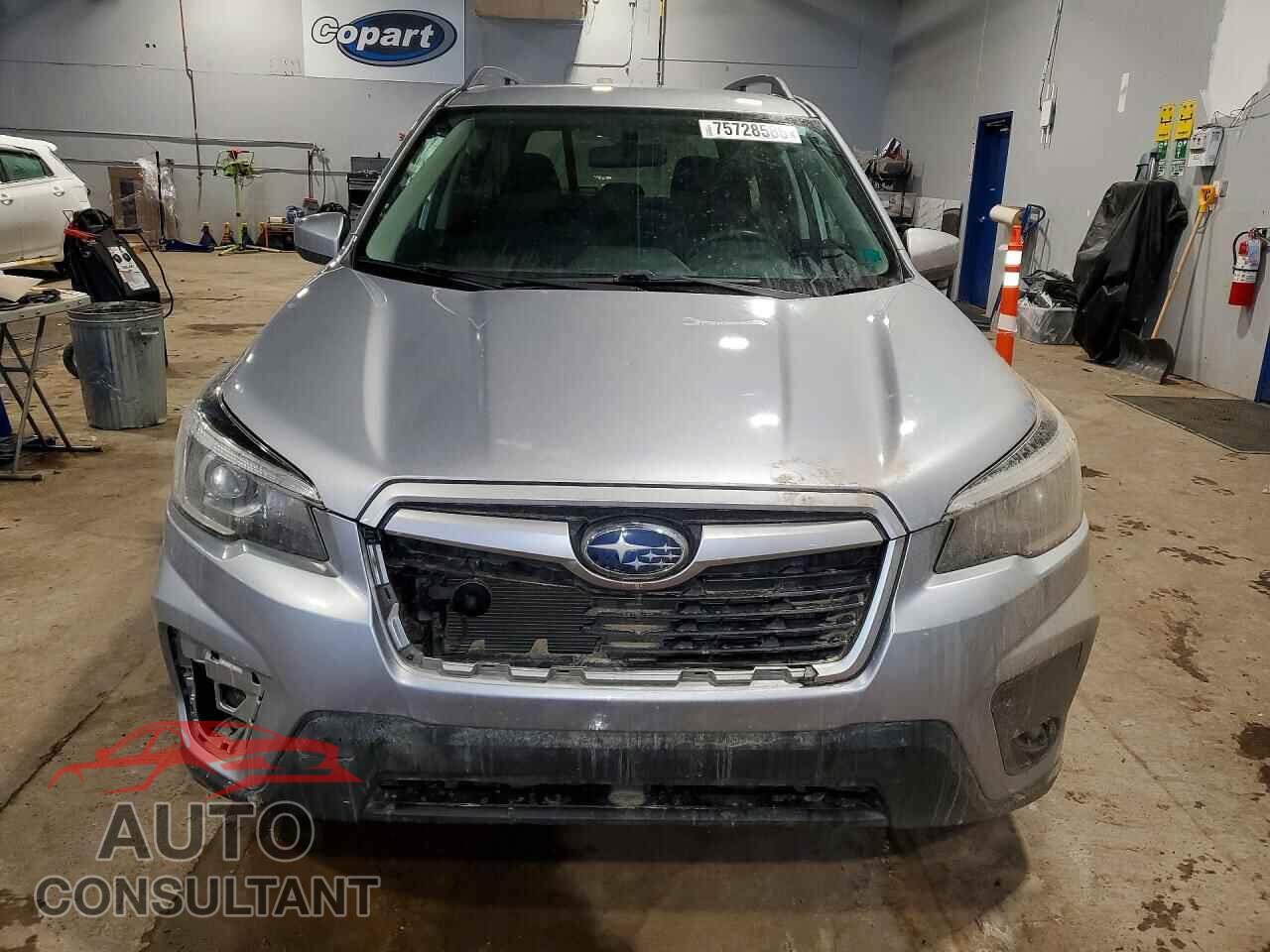 SUBARU FORESTER 2019 - JF2SKEBC3KH561709