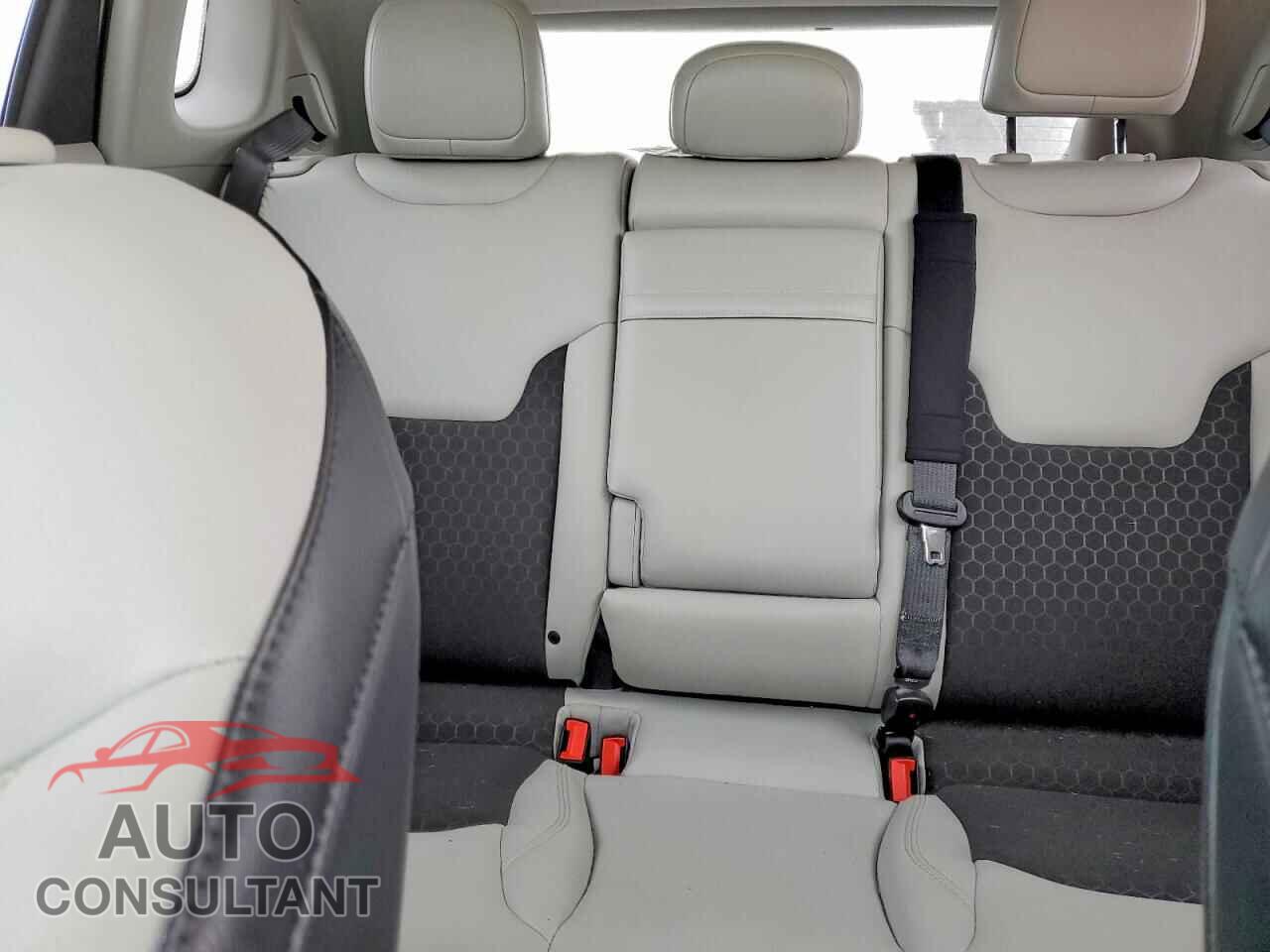 JEEP COMPASS 2017 - 3C4NJDBB9HT656429