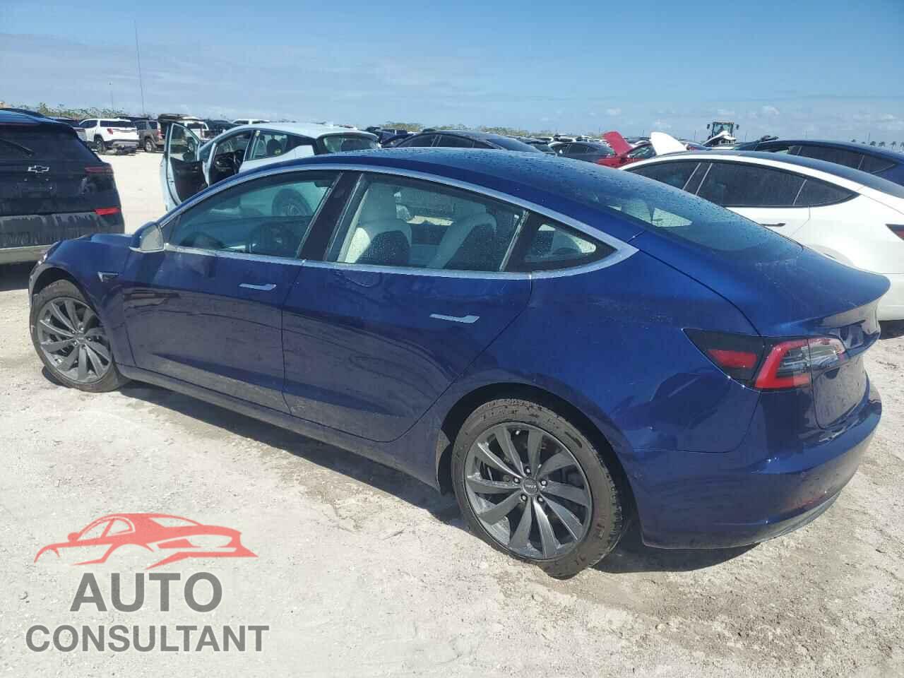 TESLA MODEL 3 2018 - 5YJ3E1EBXJF086029