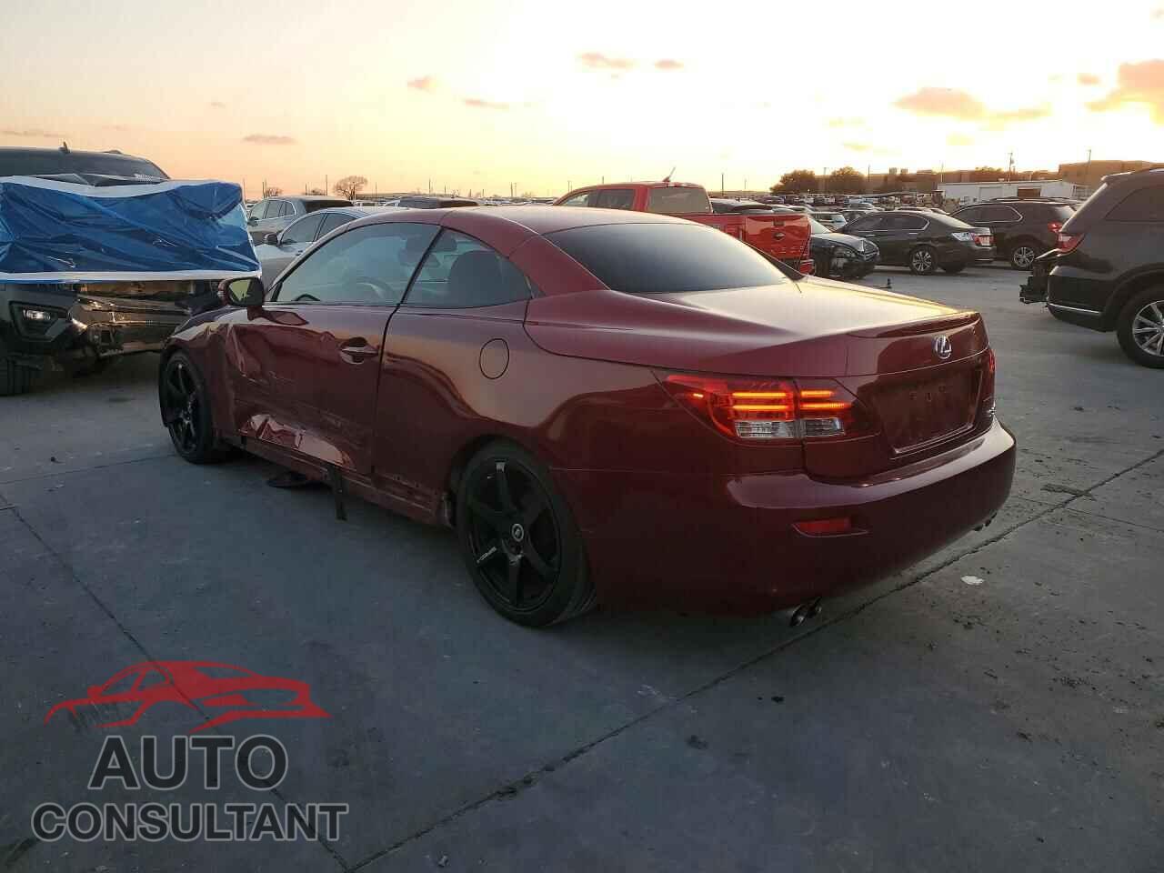 LEXUS IS 2011 - JTHFE2C24B2506795