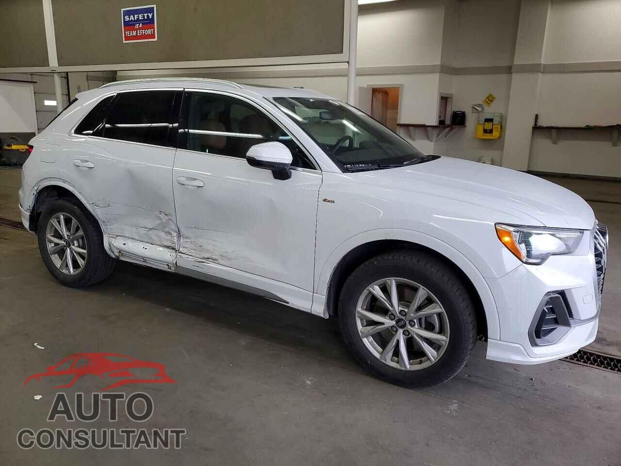 AUDI Q3 2021 - WA1DECF39M1035717