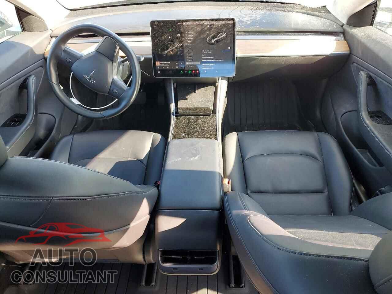 TESLA MODEL 3 2017 - 5YJ3E1EA0HF002799