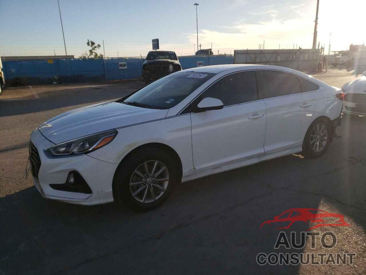 HYUNDAI SONATA 2018 - 5NPE24AF1JH609161