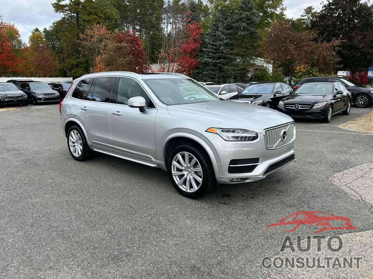 VOLVO XC90 2016 - YV4A22PL0G1086129