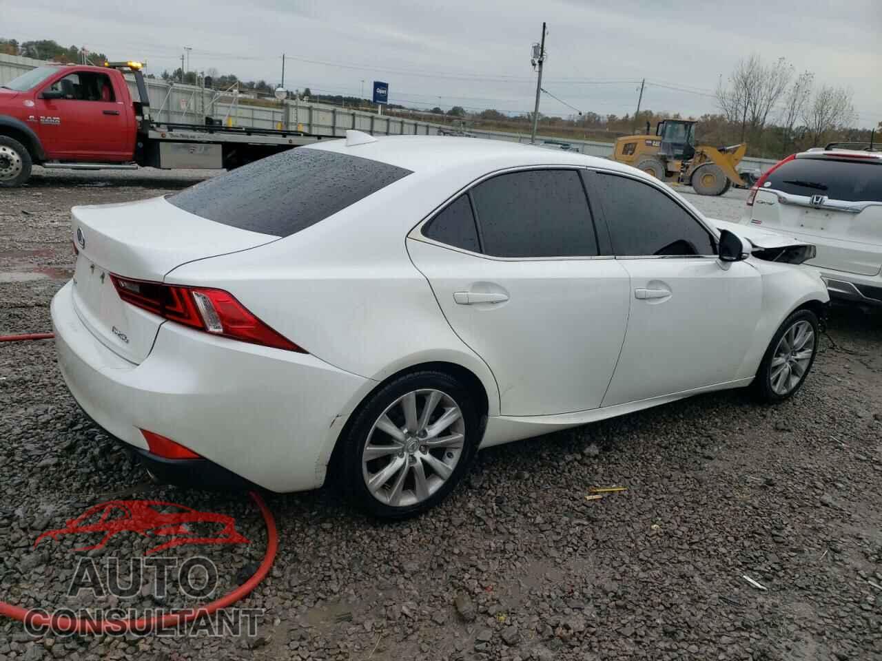 LEXUS IS 2015 - JTHBF1D2XF5051668
