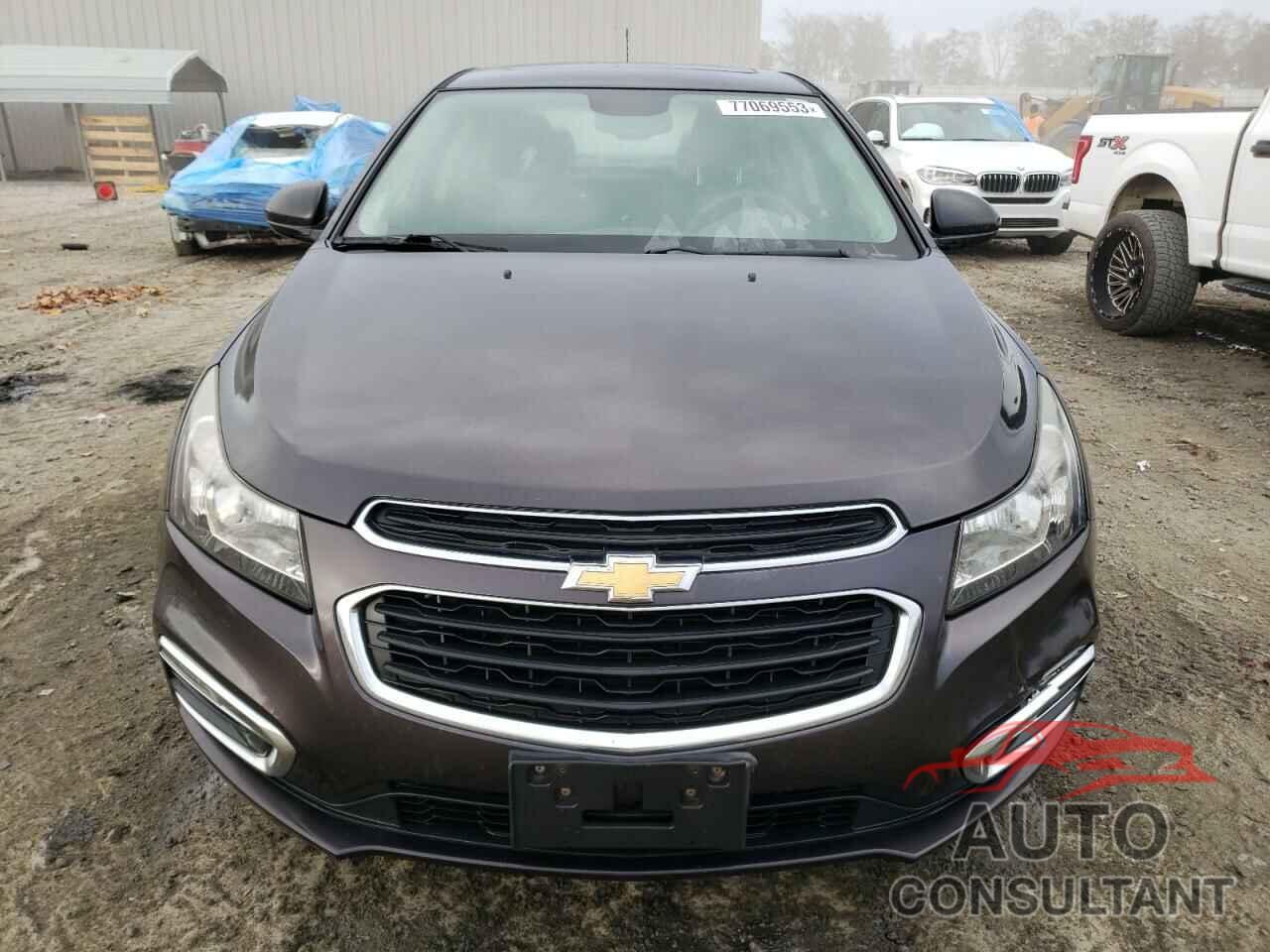 CHEVROLET CRUZE 2015 - 1G1PC5SB2F7284001