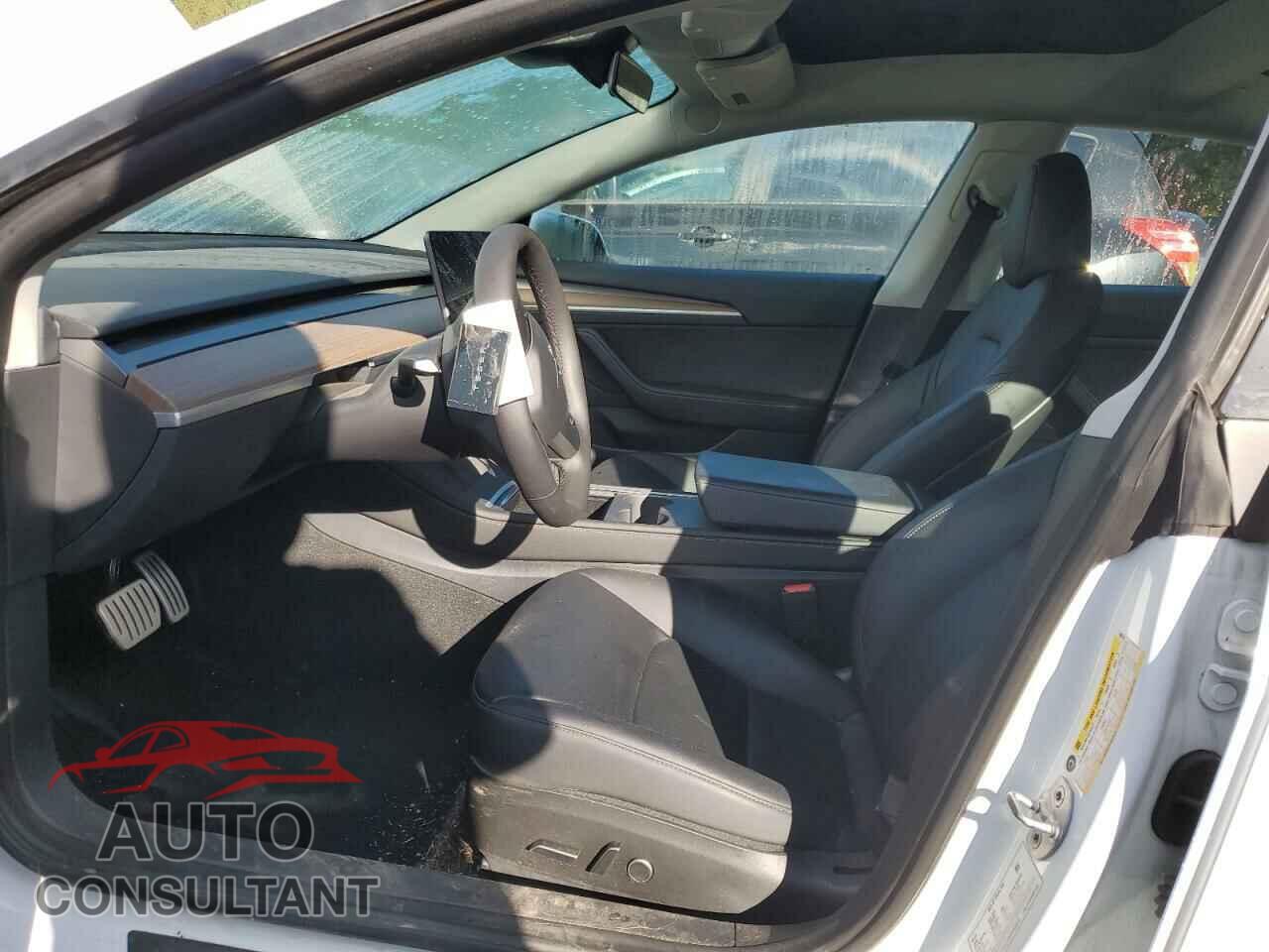 TESLA MODEL 3 2023 - 5YJ3E1EC4PF586916