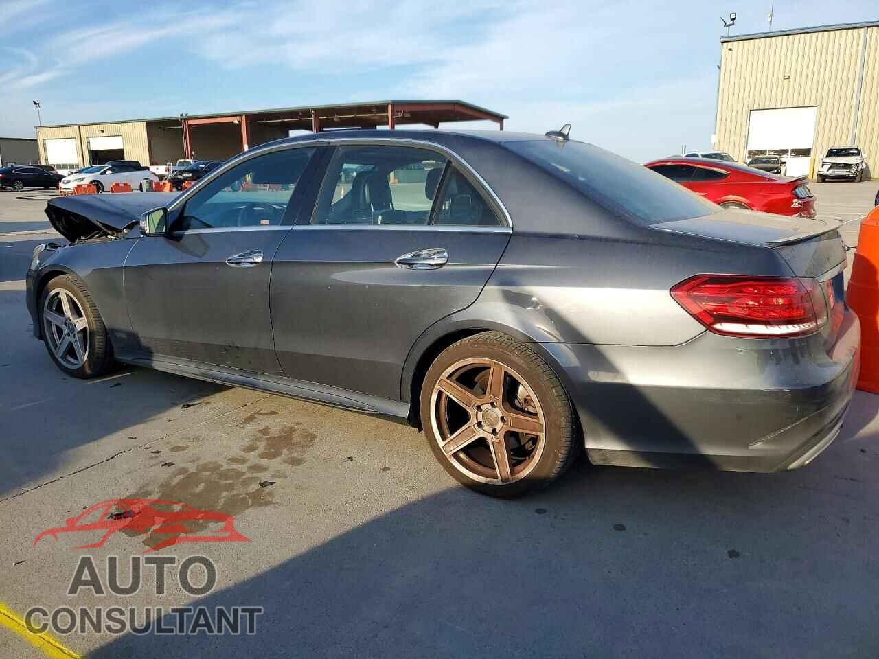 MERCEDES-BENZ E-CLASS 2014 - WDDHF8JB3EA858022