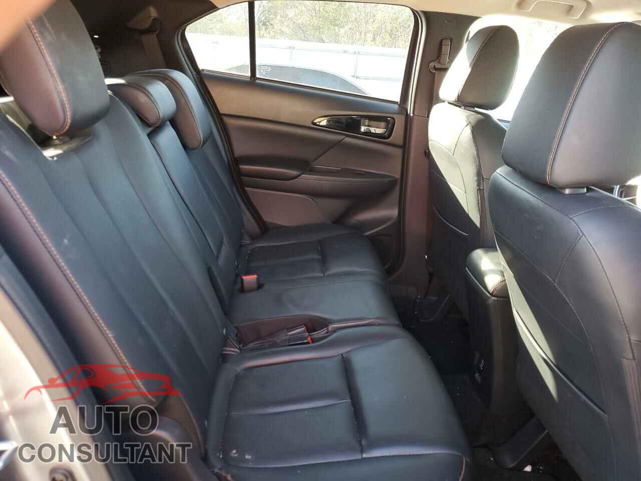 MITSUBISHI ECLIPSE 2018 - JA4AT5AA8JZ064892