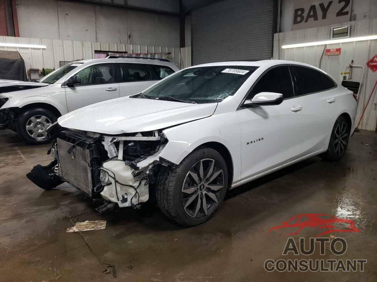 CHEVROLET MALIBU 2017 - 1G1ZE5ST3HF187457