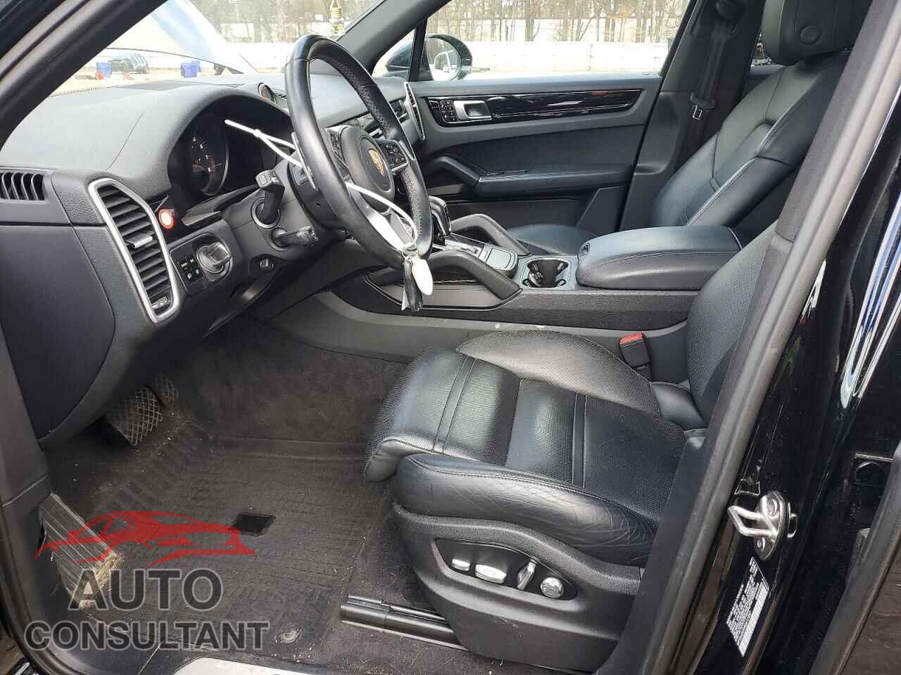 PORSCHE CAYENNE 2019 - WP1AA2AYXKDA17397