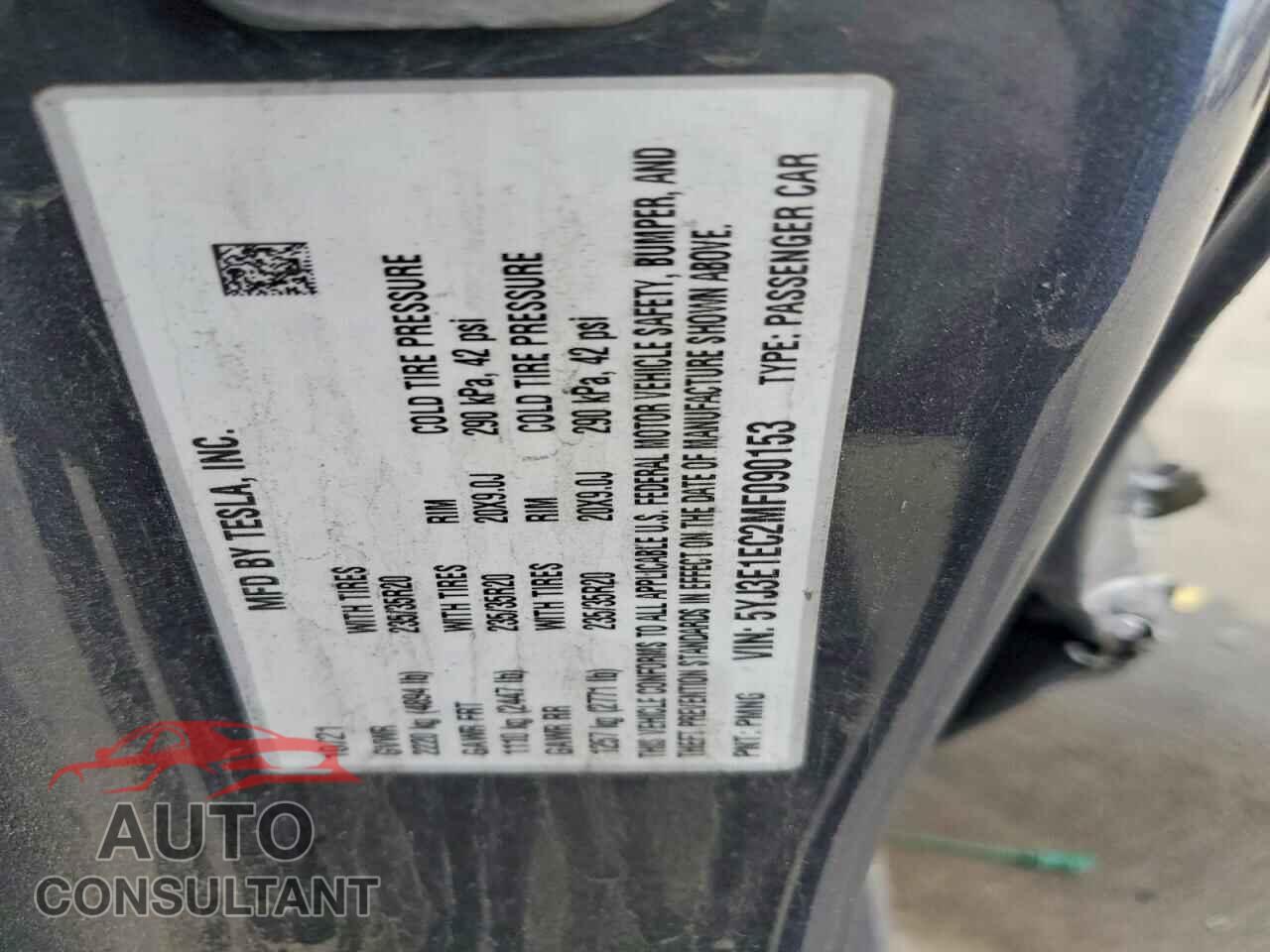 TESLA MODEL 3 2021 - 5YJ3E1EC2MF090153