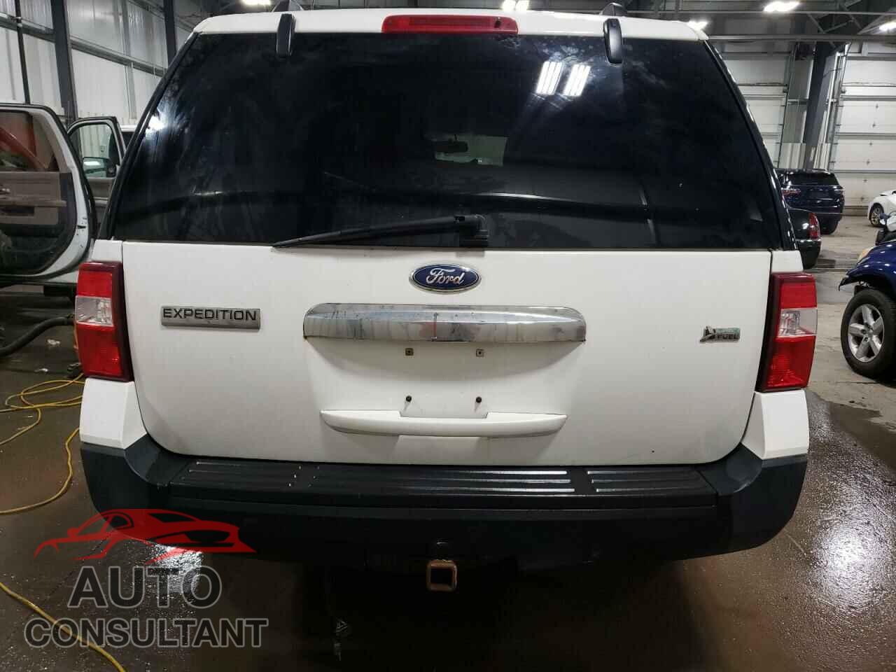 FORD EXPEDITION 2011 - 1FMJU1G59BEF50461