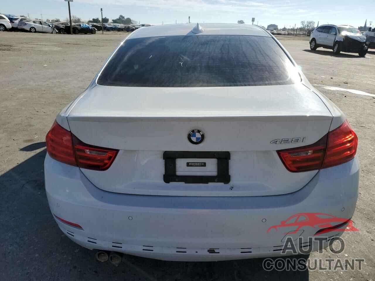 BMW 4 SERIES 2015 - WBA3N7C51FK225102