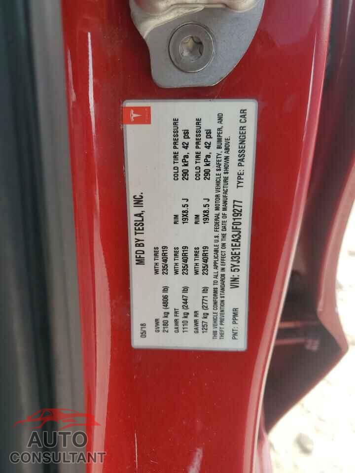 TESLA MODEL 3 2018 - 5YJ3E1EA3JF019277