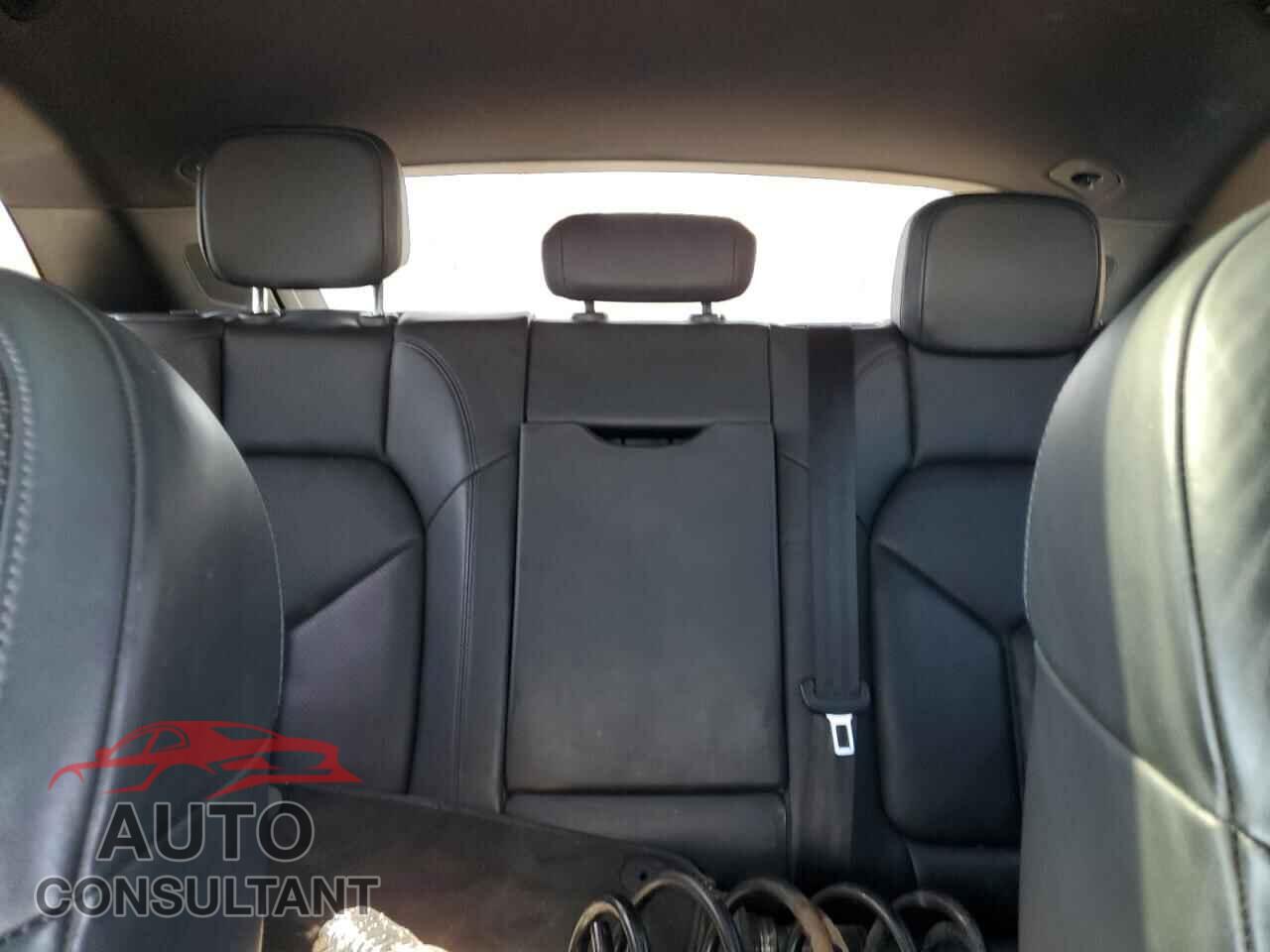 PORSCHE MACAN 2016 - WP1AB2A59GLB47283