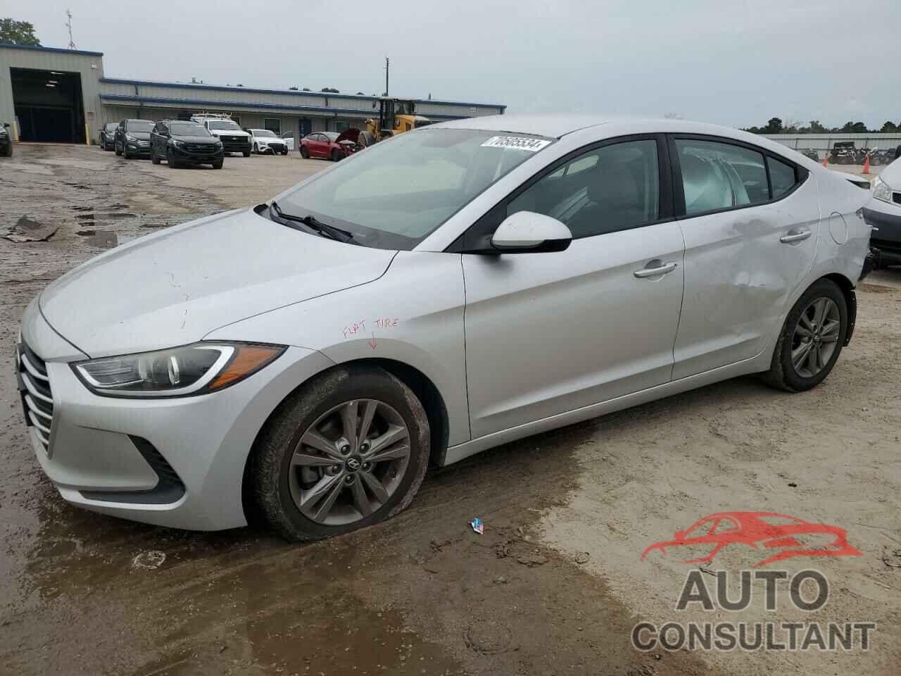 HYUNDAI ELANTRA 2018 - 5NPD84LF0JH222169