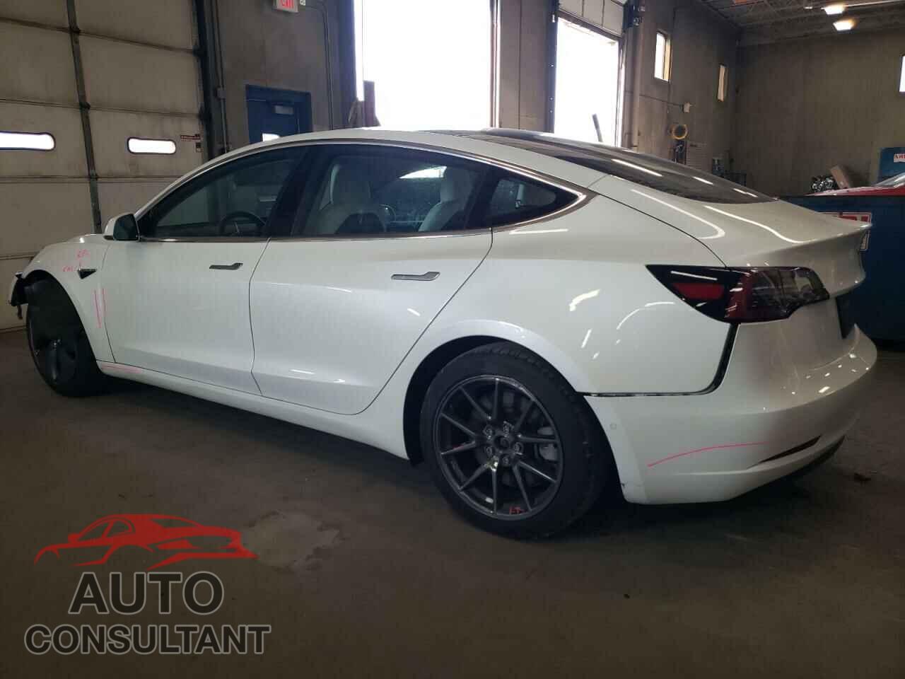 TESLA MODEL 3 2019 - 5YJ3E1EA5KF444761