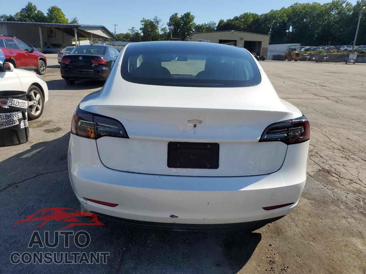 TESLA MODEL 3 2023 - 5YJ3E1EA4PF404095