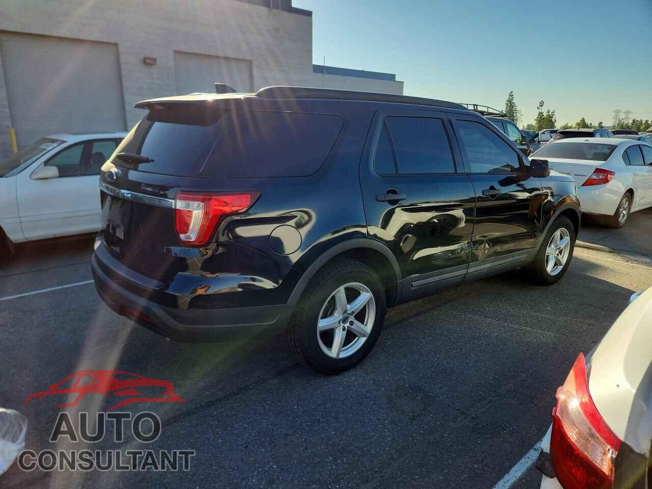 FORD EXPLORER 2018 - 1FM5K7B86JGB79354