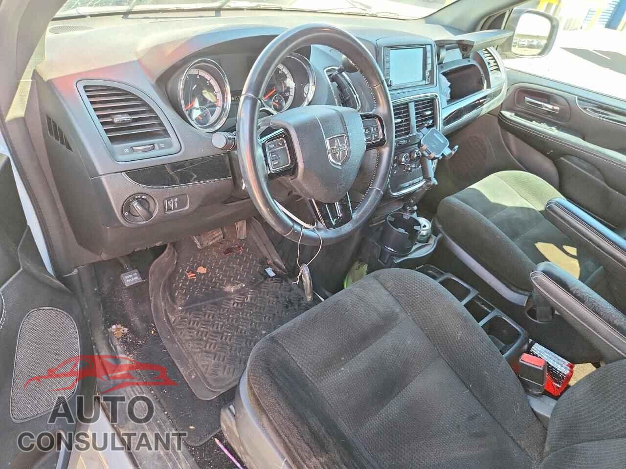 DODGE CARAVAN 2015 - 2C4RDGBG0FR687719