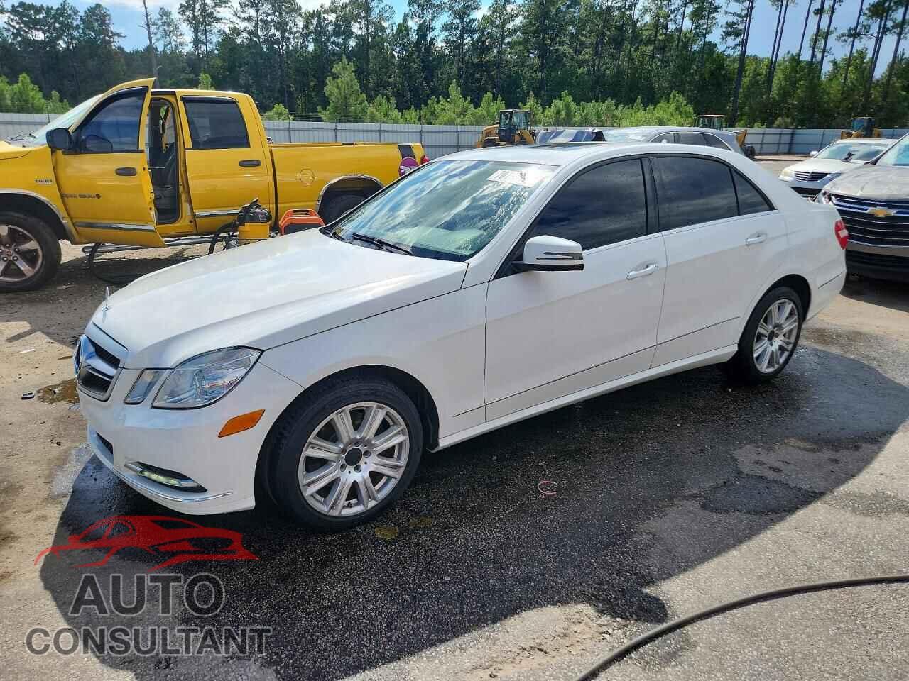 MERCEDES-BENZ E-CLASS 2013 - WDDHF5KBXDA743283