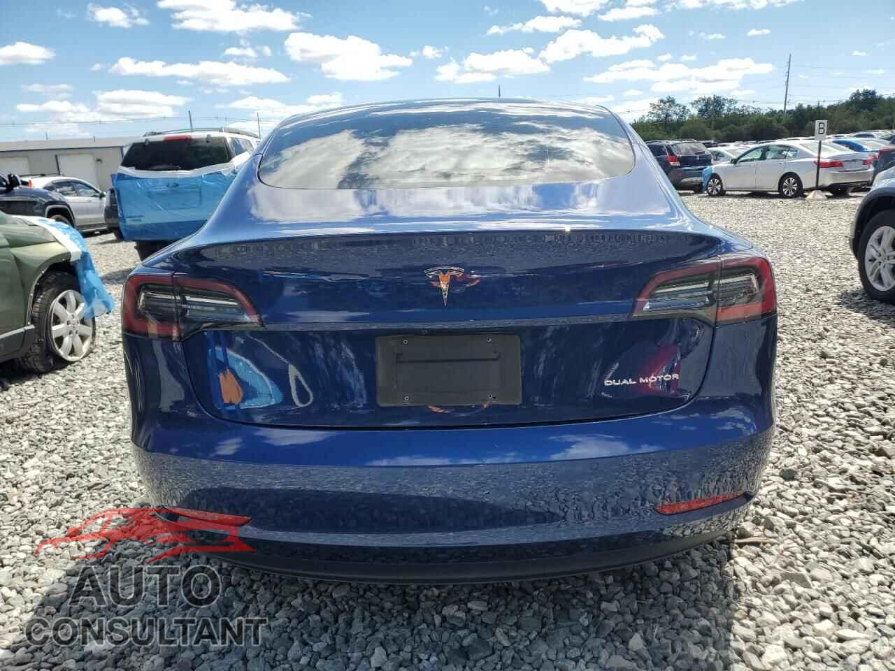TESLA MODEL 3 2021 - 5YJ3E1EB5MF981335